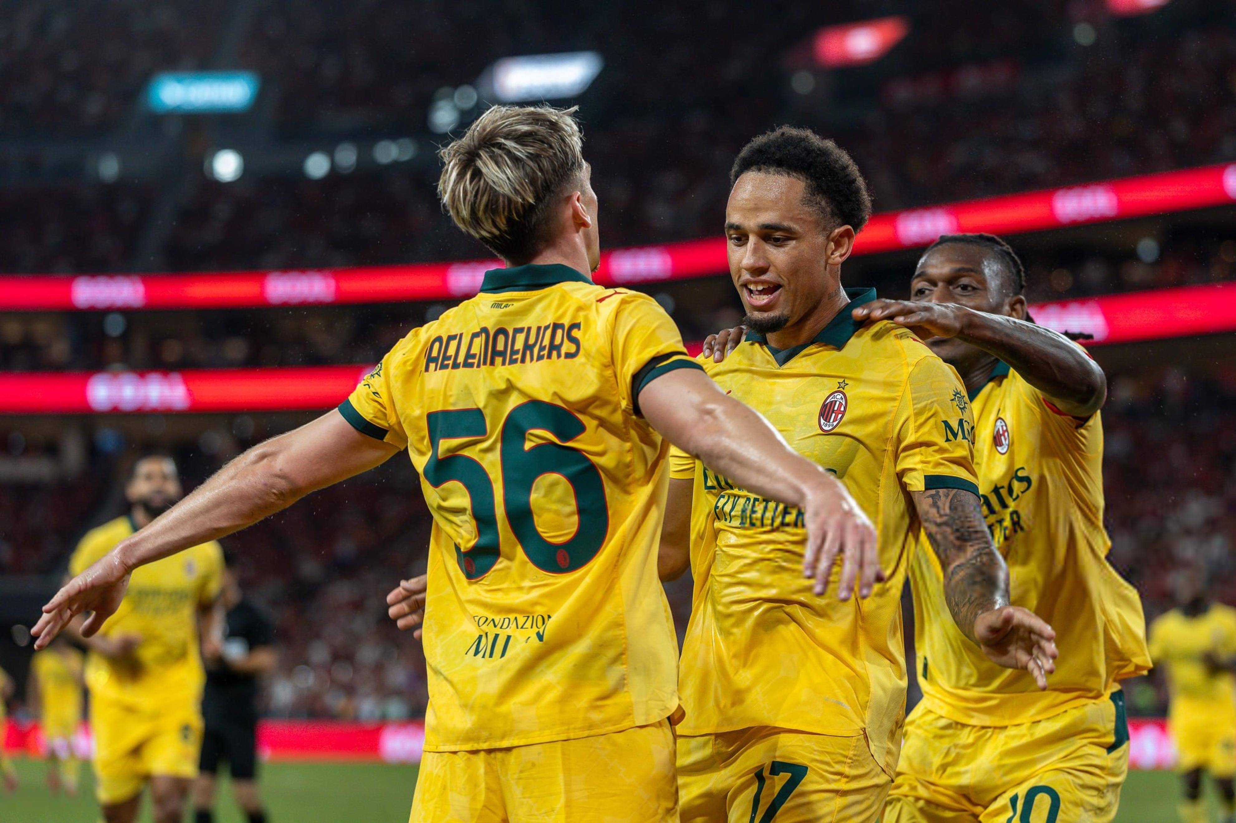 爱游戏官网下载-AC米兰训练开放日；国际比赛日临场应变引欢呼；葡超在即；团队化学反应显著的简单介绍