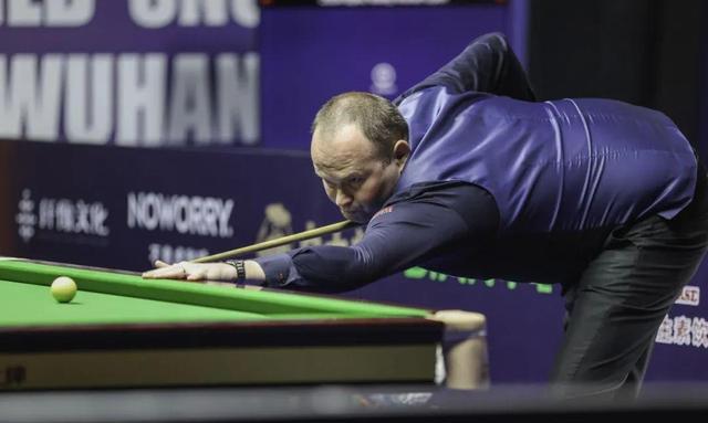 爱游戏官网-包含转折点！广东宏远遗憾出局，德甲冲刺阶段攻防权衡，引发热议，赛季目标并未改变的词条