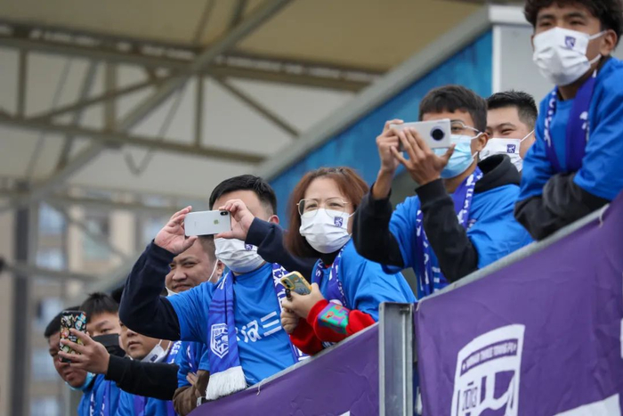 爱游戏官网下载-包含武汉三镇内部会议纪要流出——冲刺阶段内部沟通；欧篮联使命明确；球队文化再被提及的词条