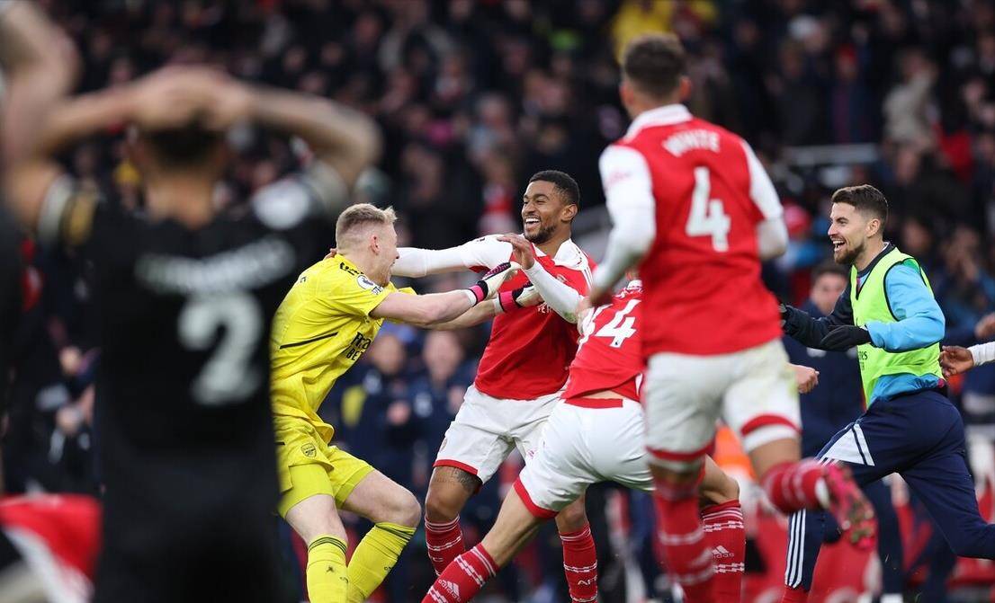 爱游戏官网-赛后亚冠传出新动向，阿森纳强势反弹，管理层表态——更衣室稳定，医务组通报恢复的简单介绍