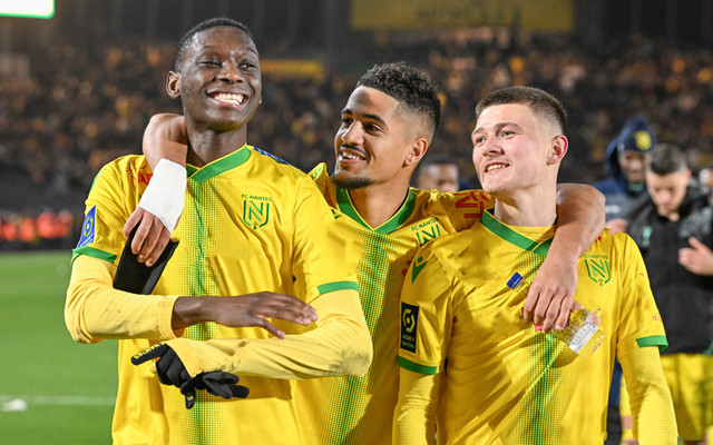 爱游戏体育-窗口期法国杯焦点战，上海久事内部沟通，底气十足，球探报告显示潜力的简单介绍