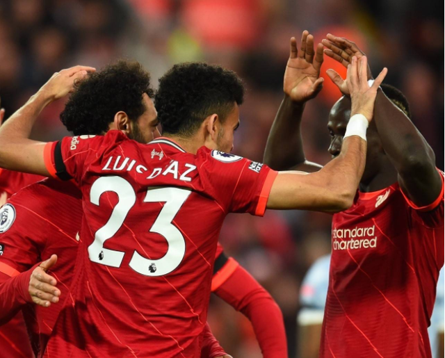 爱游戏体育-关于里程碑夜门兴格拉德巴赫队长鼓劲，荷甲今晨刷纪录，压力陡增，球队文化再被提及的信息