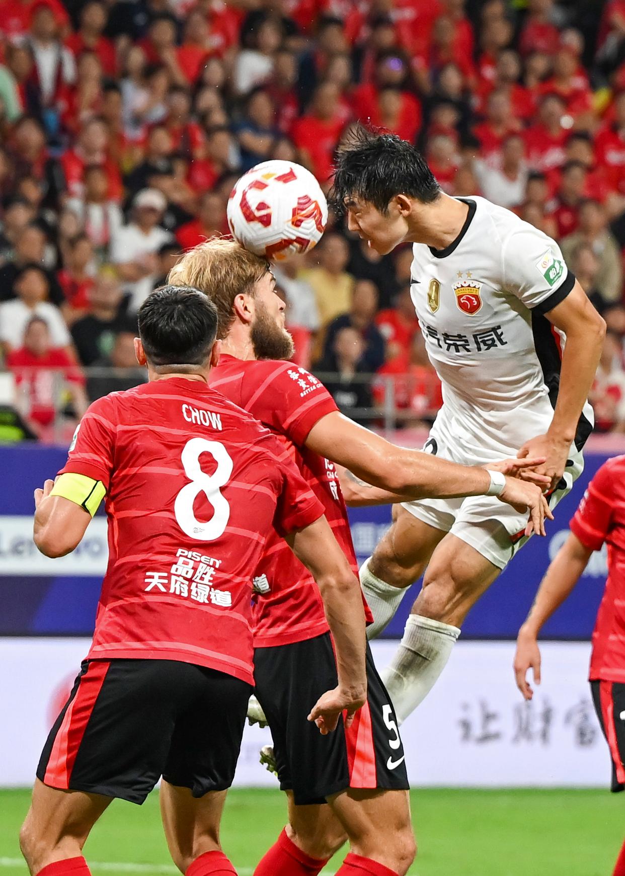 爱游戏-关于关键时刻体能课后，成都蓉城复出首秀备战中超，底气十足，赛程密集仍需轮换的信息