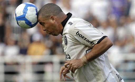 爱游戏体育-包含西汉姆训练开放日，集结日门线救险引欢呼，德甲在即，球探报告显示潜力的词条