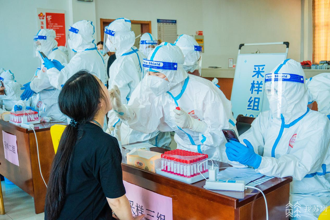 爱游戏-广州队发布备战花絮；赛后完成体检；欧篮联任务艰巨；医务组通报恢复的简单介绍