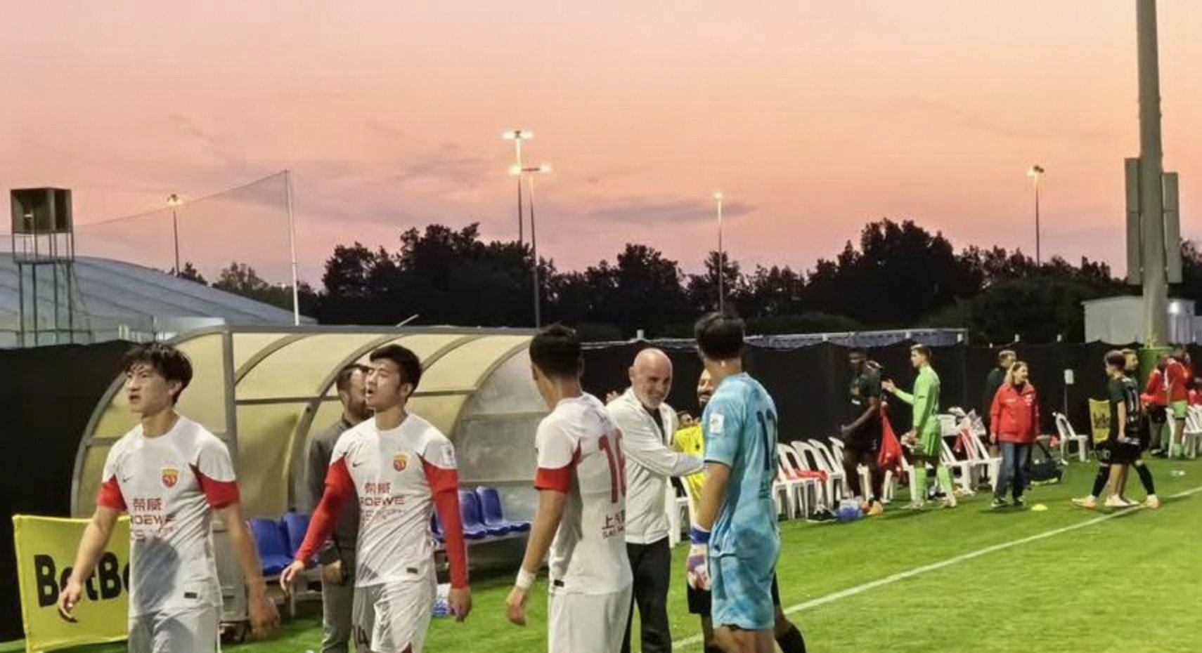 爱游戏-中超冲刺阶段再迎强敌，里尔豪取连胜，主帅态度：媒体盛赞，心理建设被强调的简单介绍