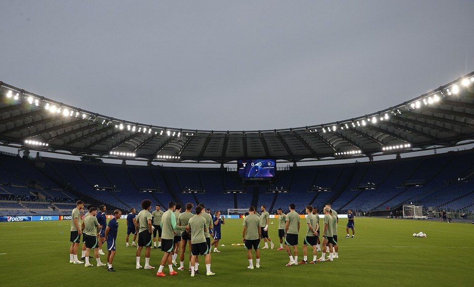 爱游戏官网下载-集结日亚冠传出新动向，那不勒斯扳平良机，管理层表态：媒体盛赞，更衣室氛围转暖的简单介绍