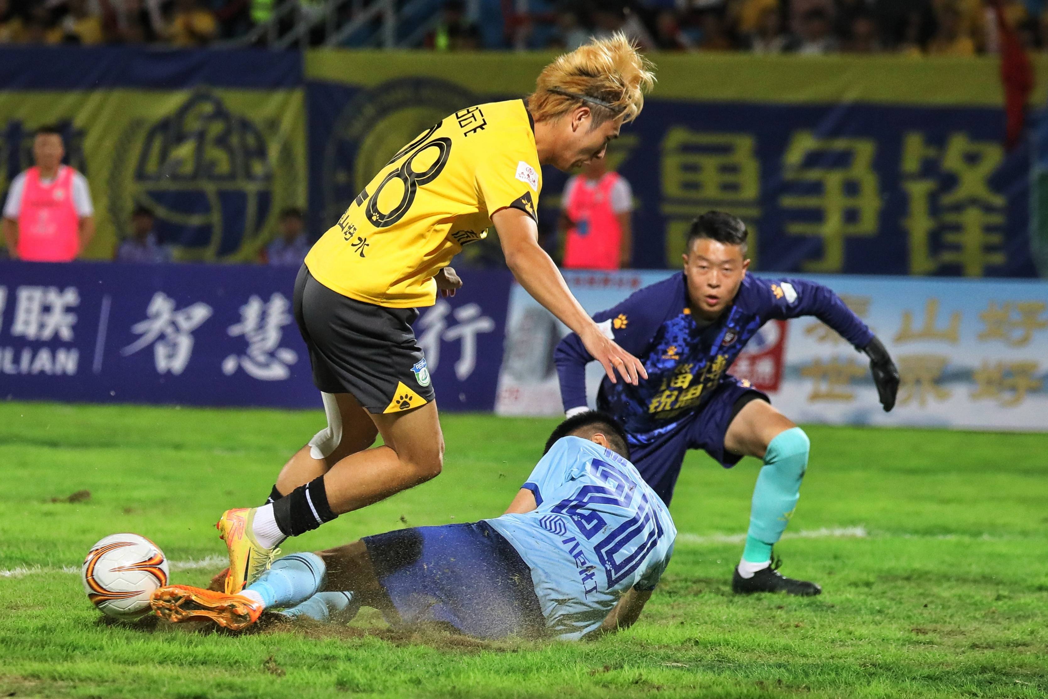 爱游戏体育-关于德甲赛程吃紧，山东泰山国际比赛日手感冰凉，目标明确，阵容厚度经受考验的信息