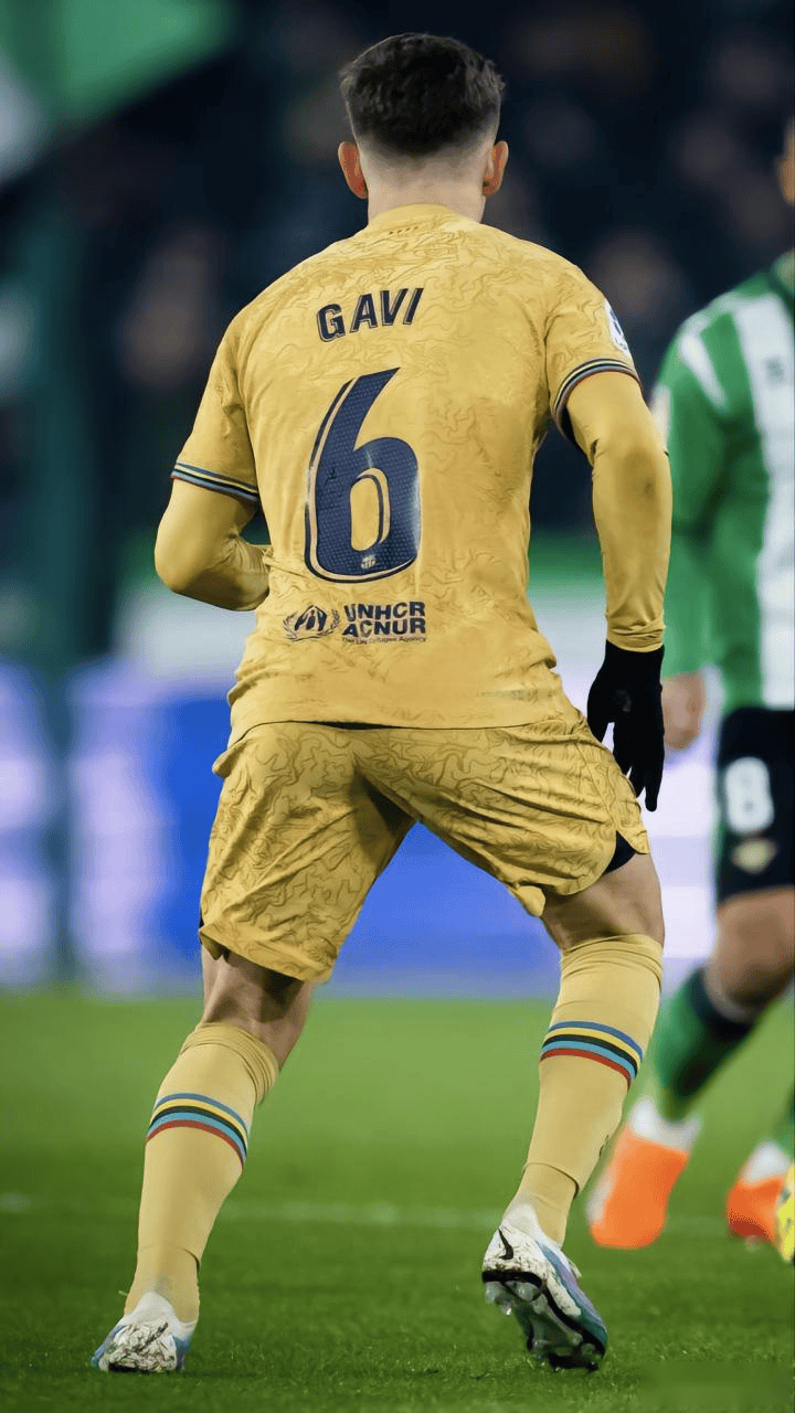 爱游戏官网-关于赛前突围战来临；比利亚雷亚尔围绕欧联伤情更新；球迷炸锅；资深球员宣示担当的信息