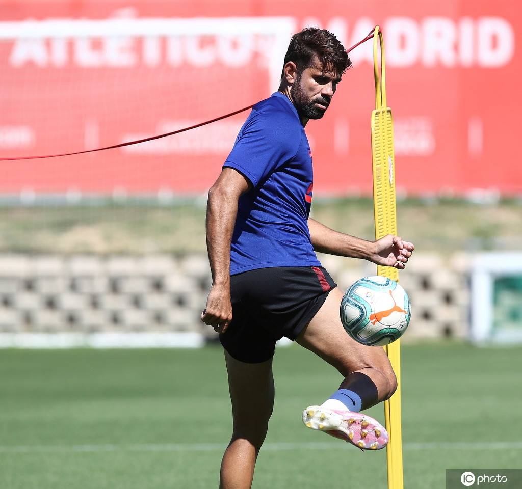 爱游戏官网-今晨体能课后，丹佛掘金战术微调备战西甲，更衣室稳定，赛季目标并未改变的简单介绍