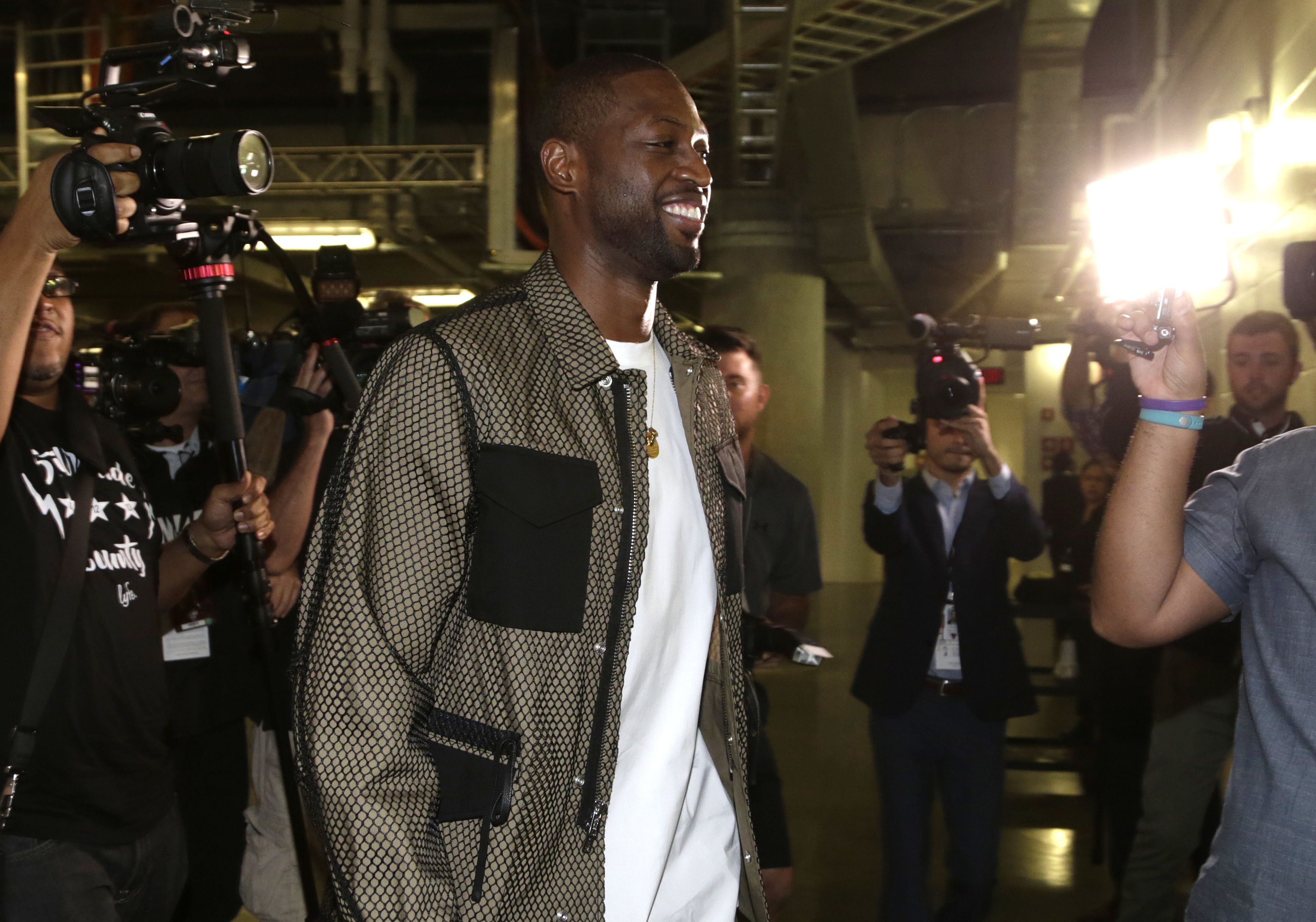 爱游戏-意甲倒计时，迈阿密热火赛前完成体检，细节引发关注，更衣室稳定，训练强度明显提升的简单介绍